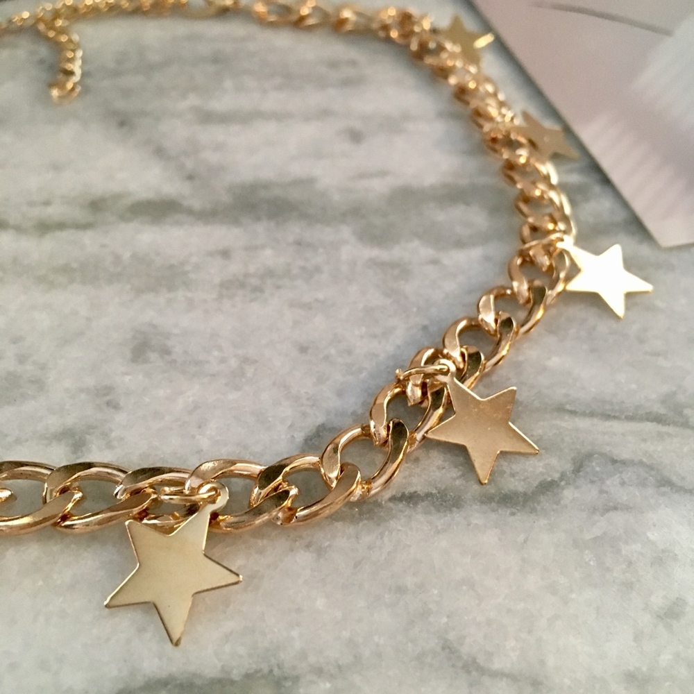 'Star Alert' Dazzling Charm Gold Chain Necklace - Picture 4 of 8
